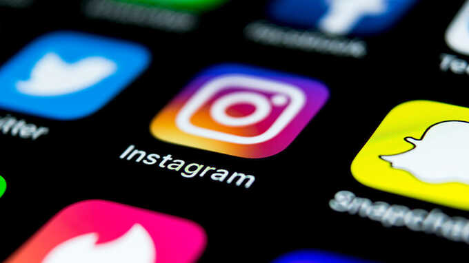 Instagram ввел функцию перевода историй