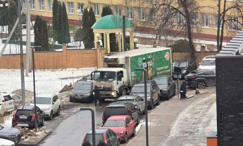 Жители жилого комплекса «Авиатика» в Москве не получили обещанный детский сад