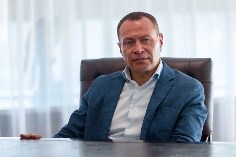 Бывший глава Владивостока Николаев подозревается в крупных коррупционных махинациях с активами, которые исчисляются миллиардами