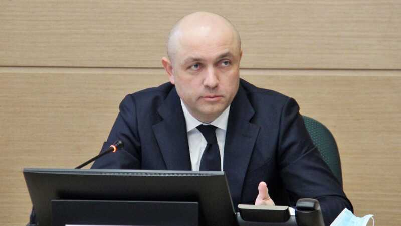 Мэр Юрий Парахин и подрядчики могут столкнуться с уголовной ответственностью из-за подделки сертификатов при строительстве мемориала