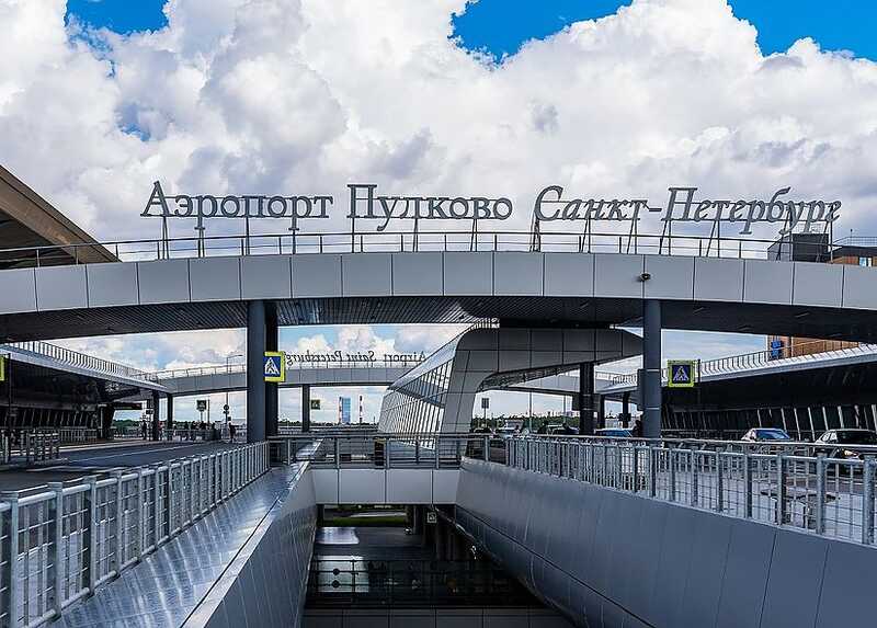 Летчики массово сообщают о неполадках в системе предупреждения столкновений в аэропорту Пулково