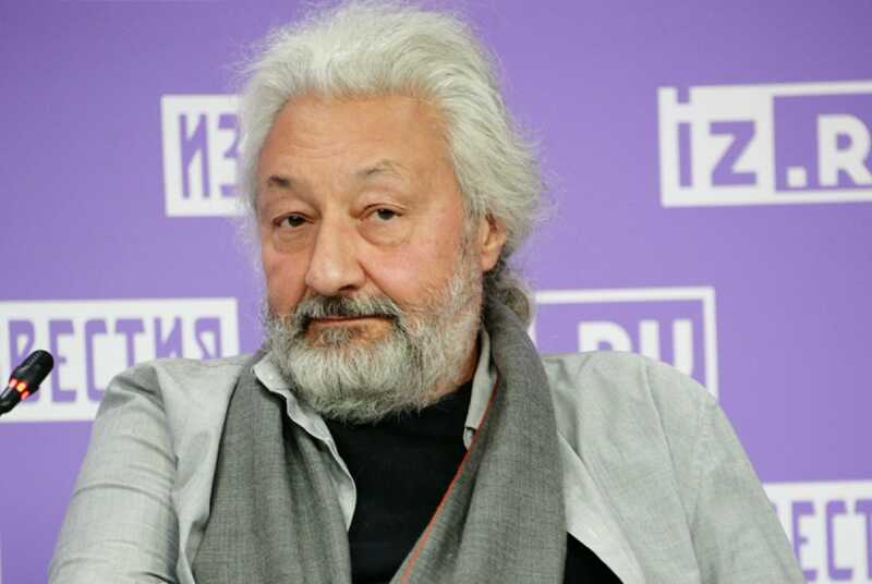 На музыканта Намина поступила коллективная жалоба