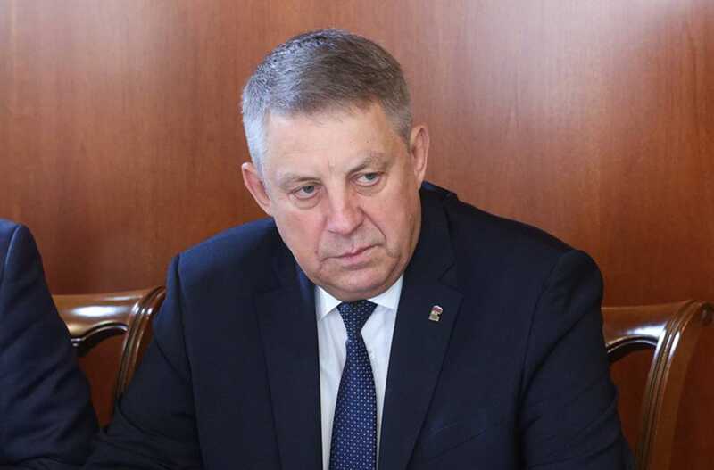 Команда Богомаза оказалась замешанной в коррупционных скандалах: Симоненко и Жура подозреваются в хищении средств, предназначенных для укрепления границы