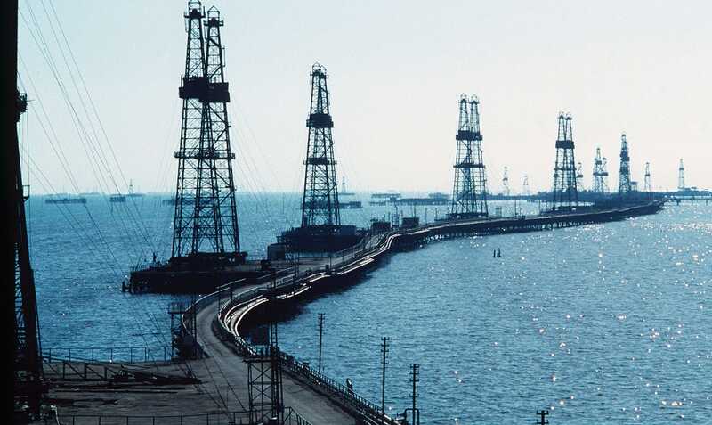 Великобритания и Италия получили азербайджанскую нефть с вредными добавками, — Bloomberg