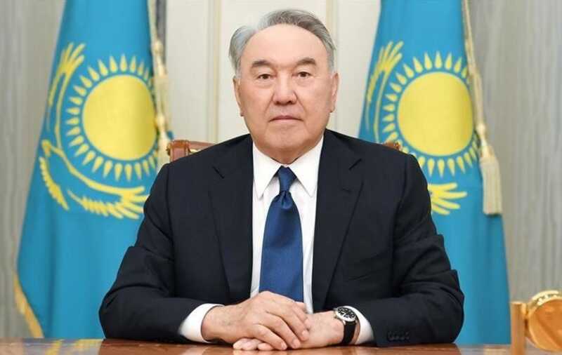 Нурсултан Назарбаев попал в десятку самых обеспеченных лидеров мира с состоянием до 2 миллиардов долларов
