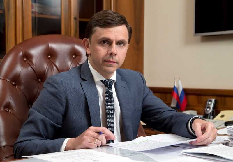 Губернатор Орловской области Андрей Клычков обосновал ограничение мобильного интернета тем, что на "СВО" ещё хуже