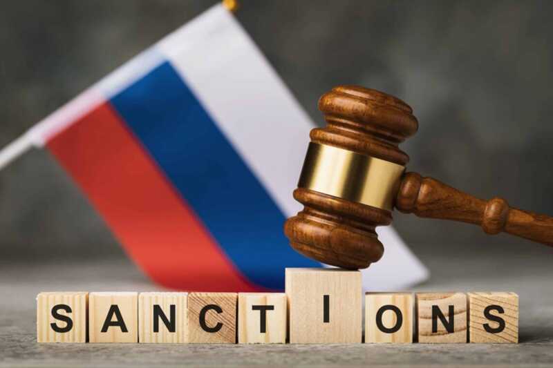 Вследствие санкций ЕС по отношению к российской нефти была нарушена деятельность крупнейшего индийского НПЗ Вадинар