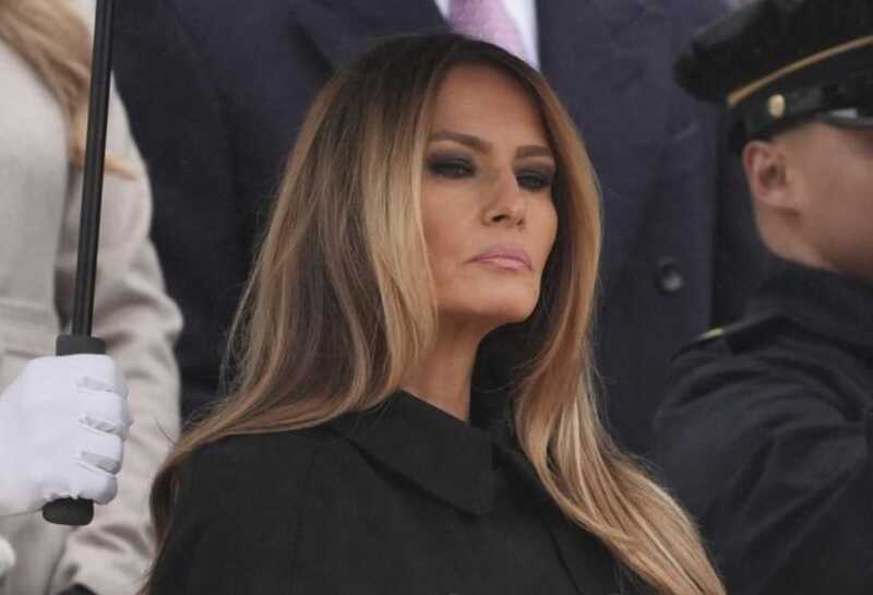 Из книги о принце Эндрю удалили упоминания о Мелании Трамп и Эпштейне из-за угроз и давления