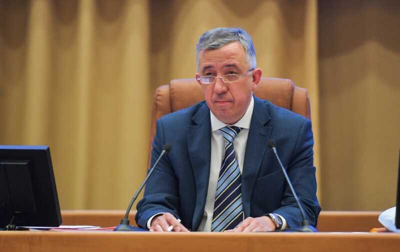 Бывшего министра здравоохранения Юрия Бойченко подозревают в хищении 120 миллионов рублей